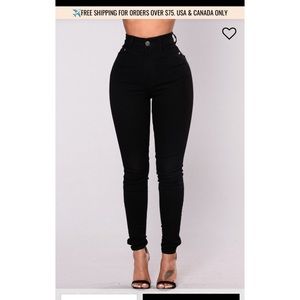 Fashion nova high waisted jeans size 1